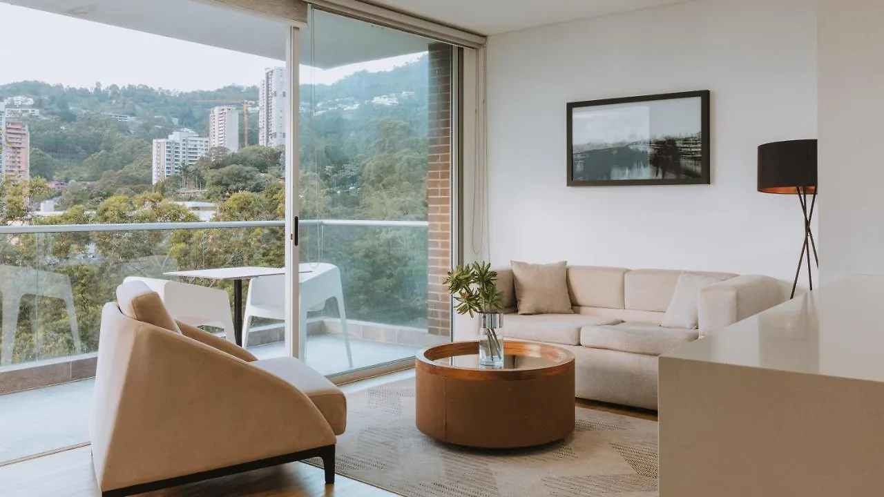 Travelers Urban Studios Medellin 5*,  Colombia