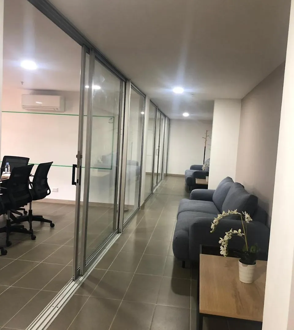 Travelers Urban Studios Medellin 5*,