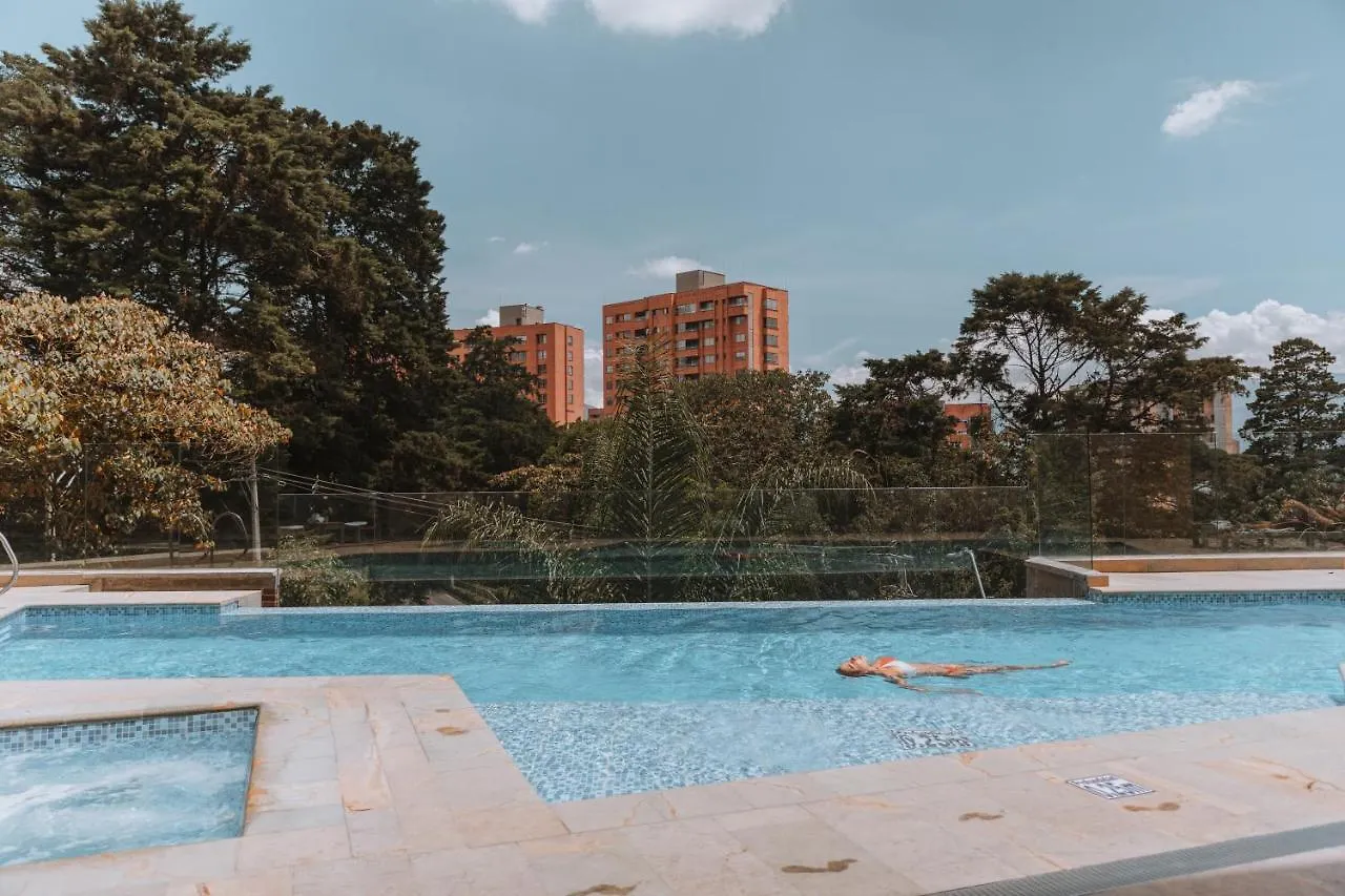 Travelers Urban Studios Medellin 5*,  Colombia