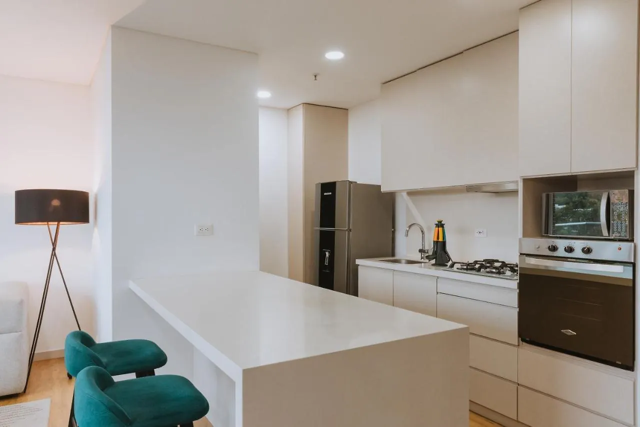 ***** Hotel Travelers Urban Studios Medellín Colombia