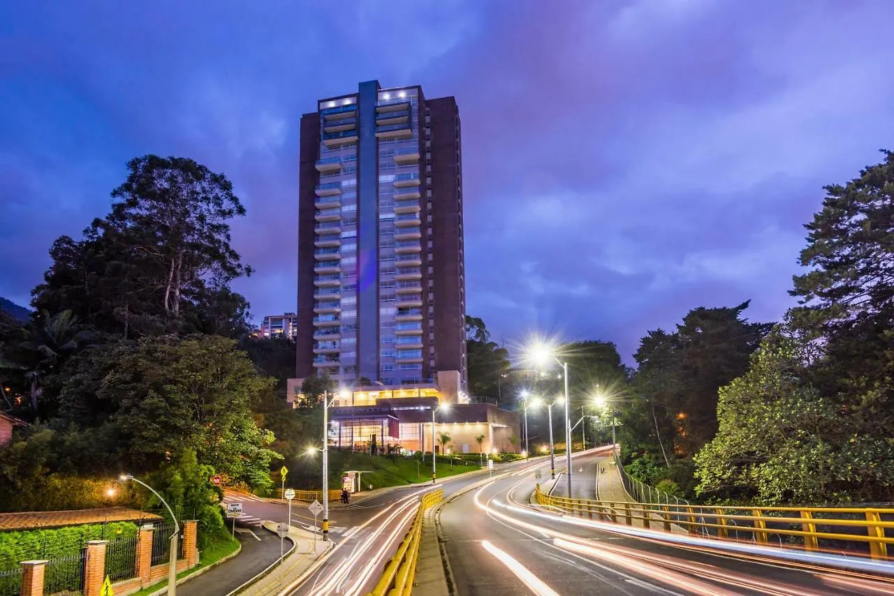 Hotel Travelers Urban Studios Medellin